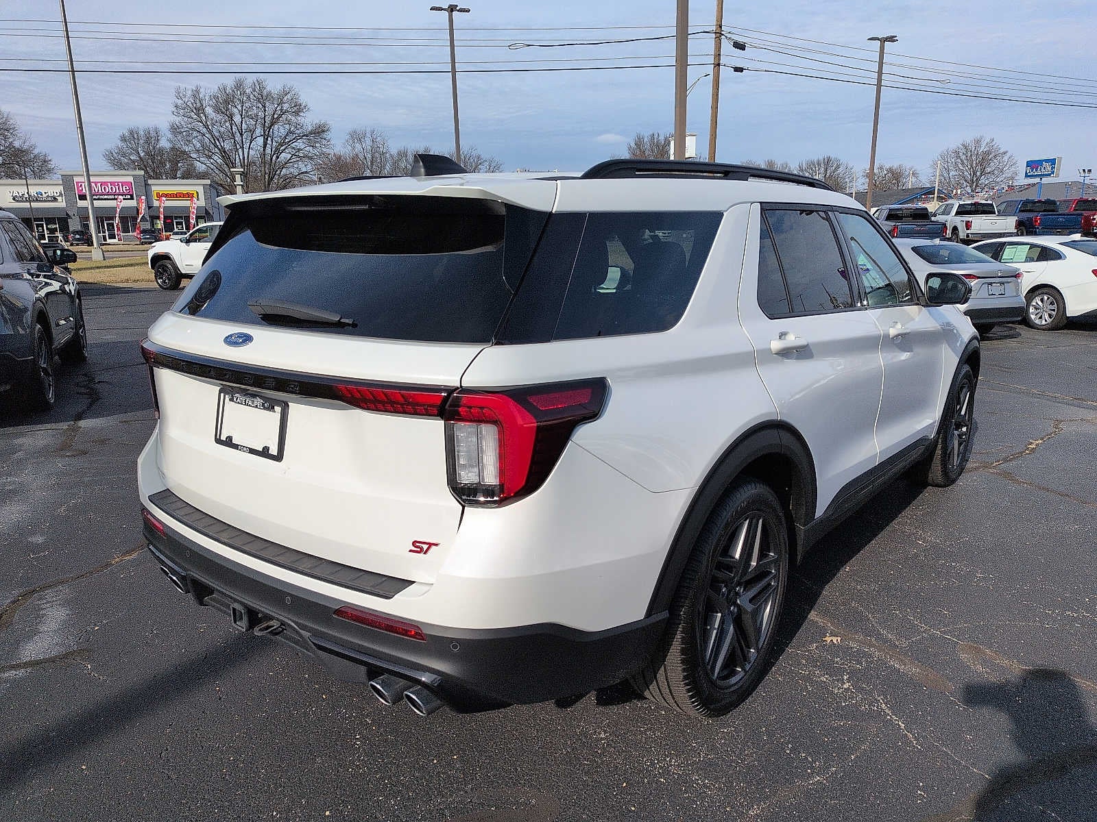 2025 Ford Explorer ST