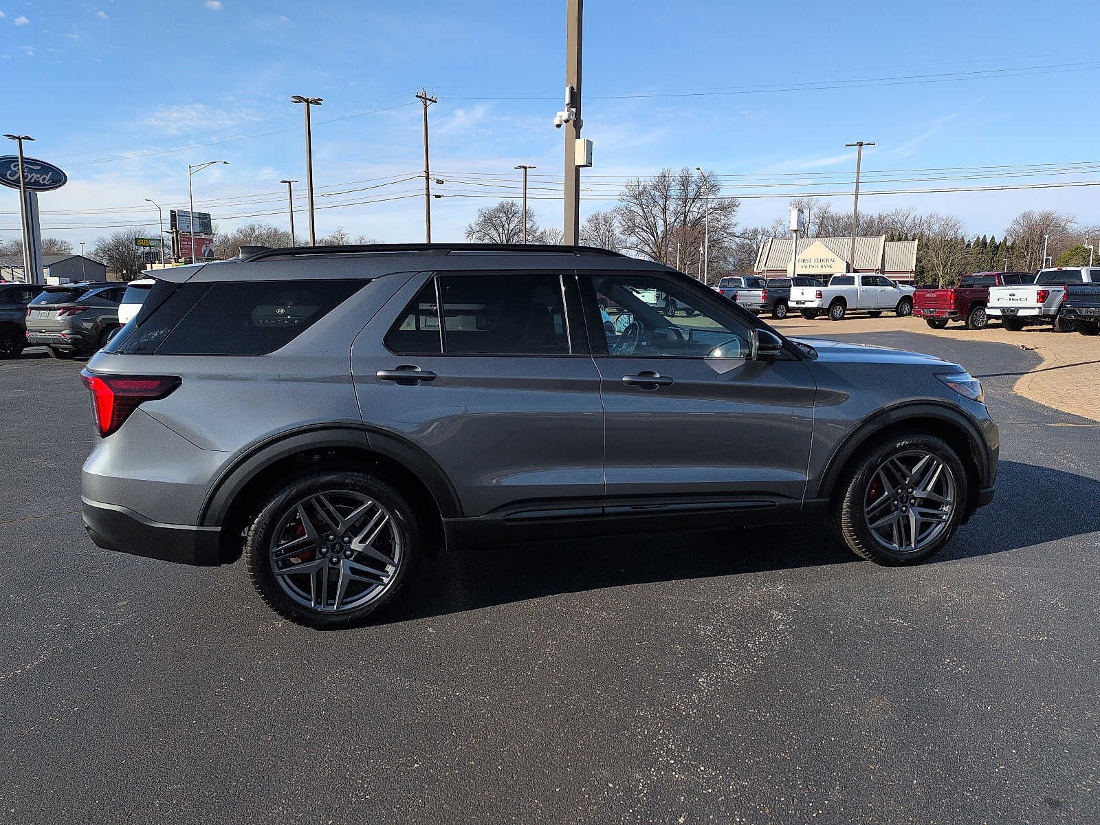2025 Ford Explorer ST