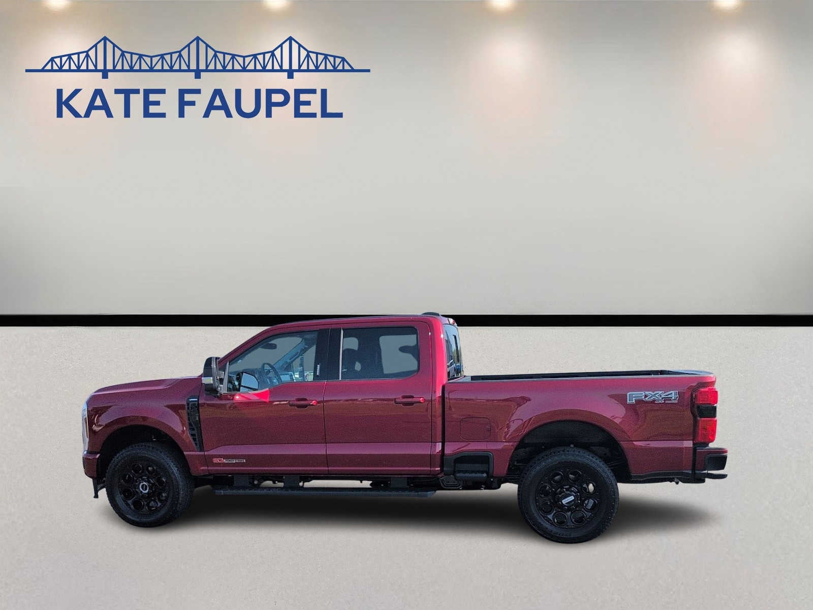 2027 Ford Super Duty F-250 SRW F-250® Lariat®