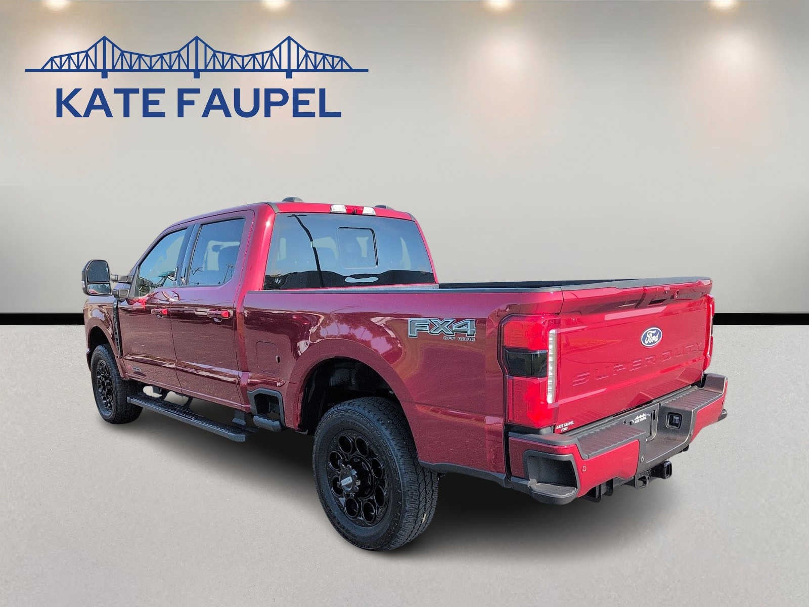 2027 Ford Super Duty F-250 SRW F-250® Lariat®