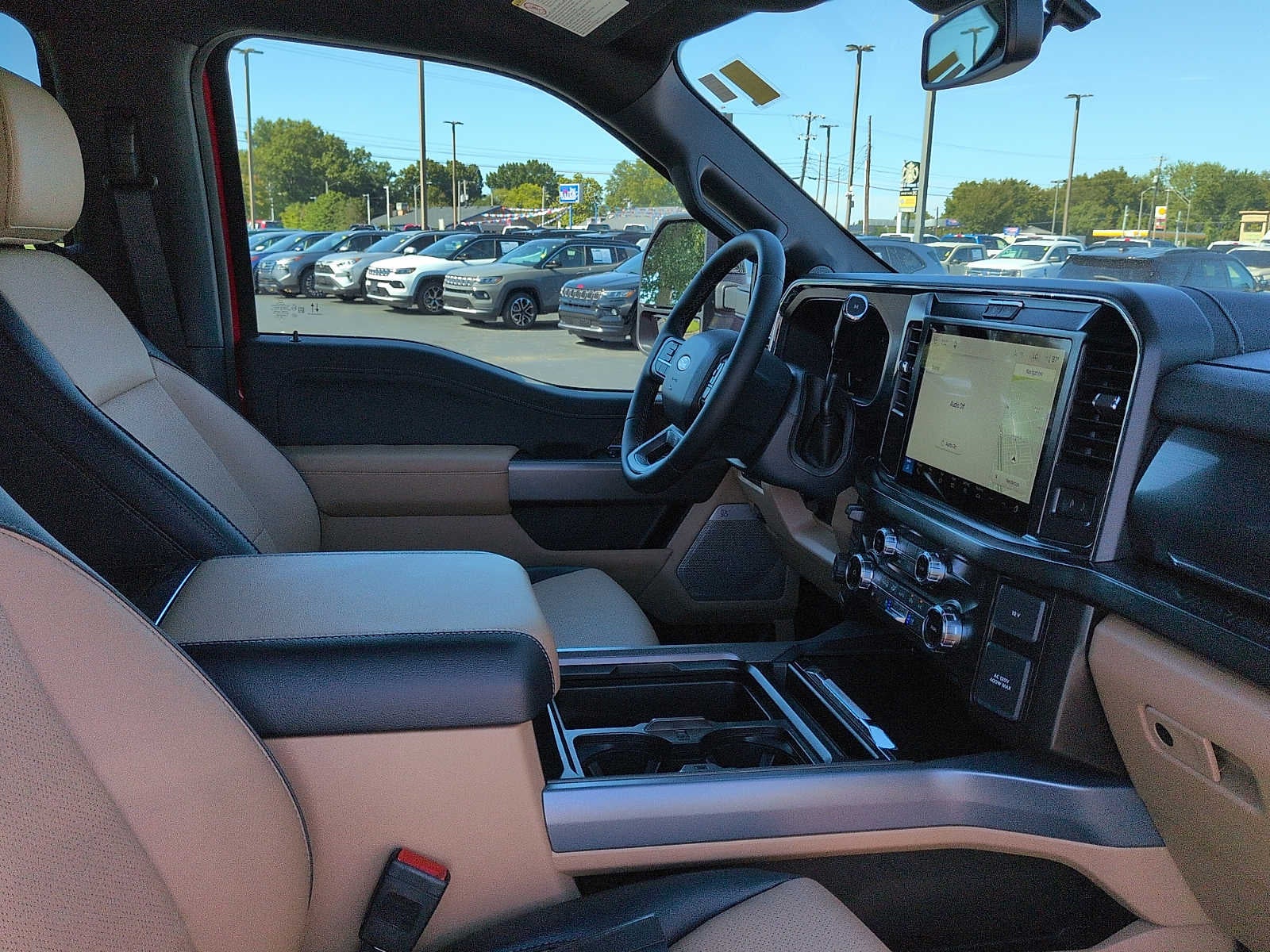 2027 Ford Super Duty F-250 SRW F-250® Lariat®
