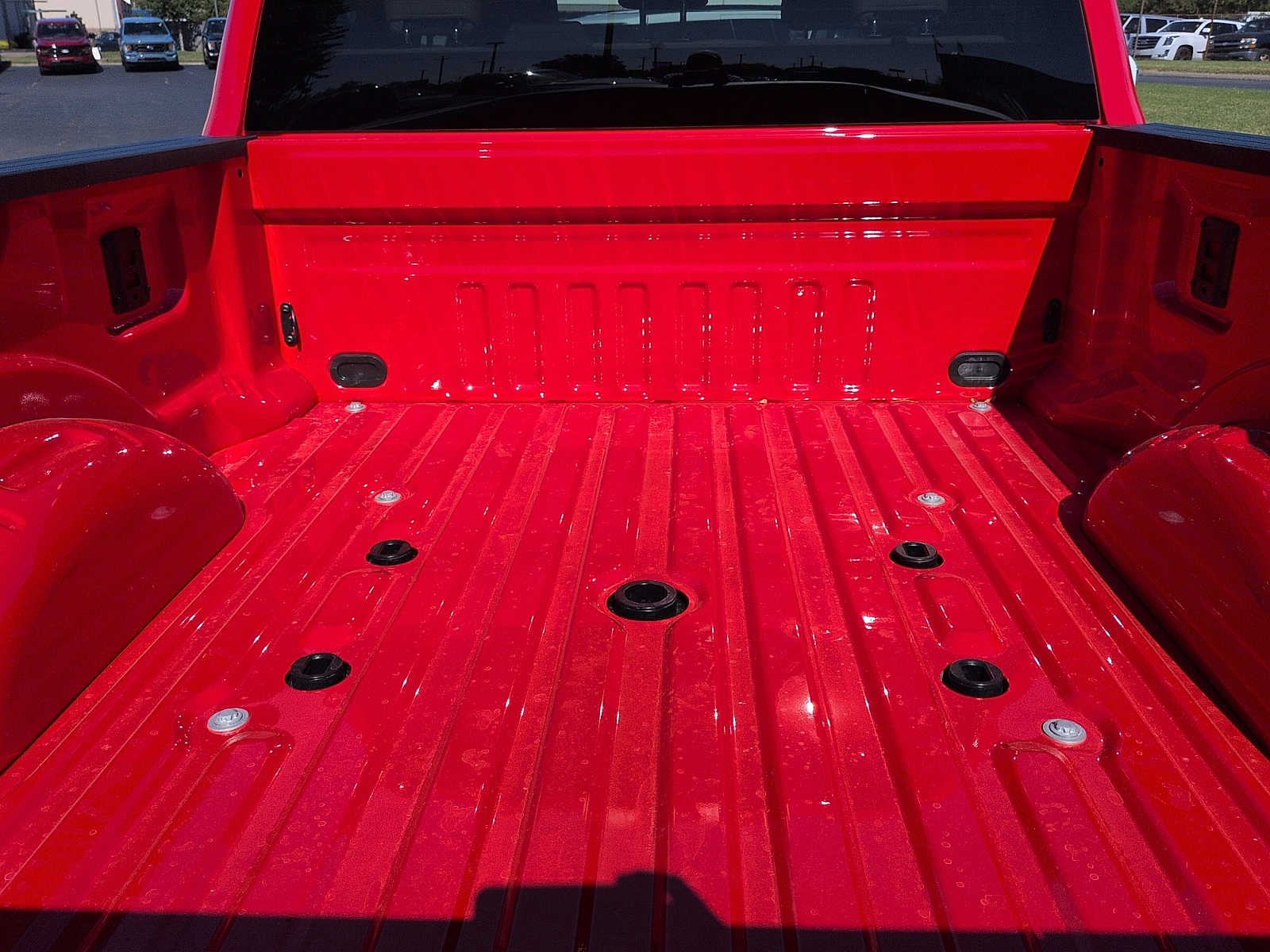 2027 Ford Super Duty F-250 SRW F-250® Lariat®