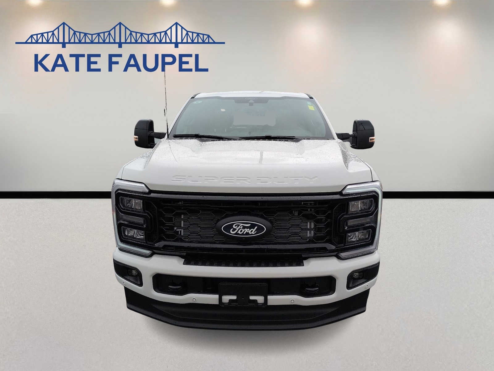 2027 Ford Super Duty F-250 SRW LARIAT
