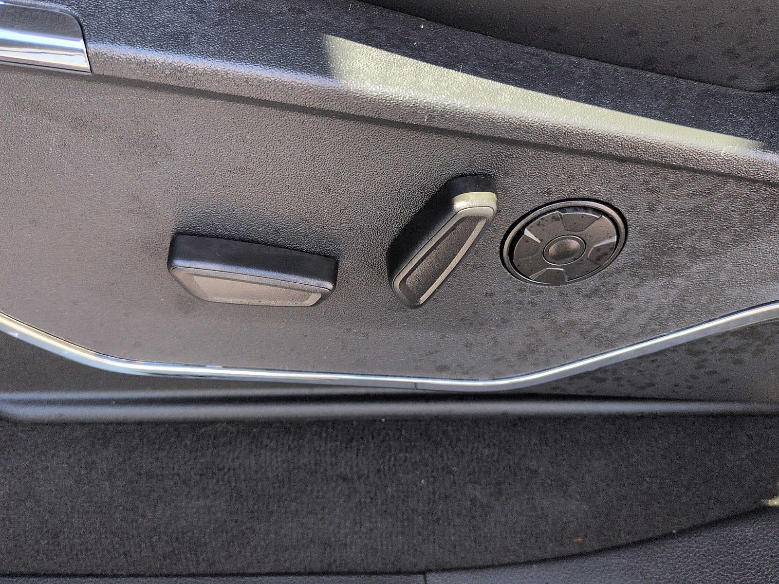 2027 Ford Super Duty F-250 SRW Platinum