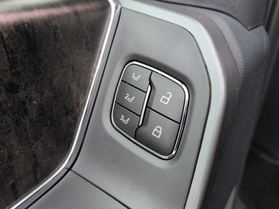 2027 Ford Super Duty F-250 SRW F-250® Lariat®