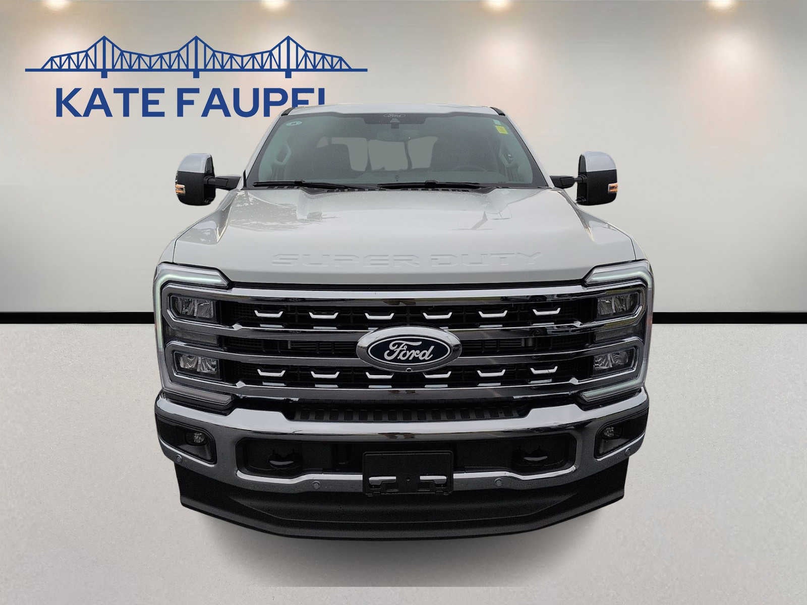 2027 Ford Super Duty F-250 SRW F-250® Lariat®