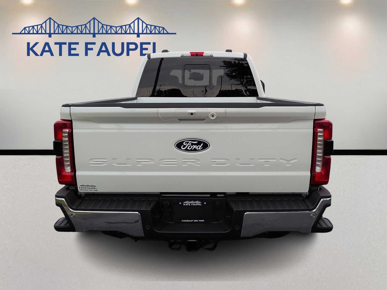 2027 Ford Super Duty F-250 SRW F-250® Lariat®
