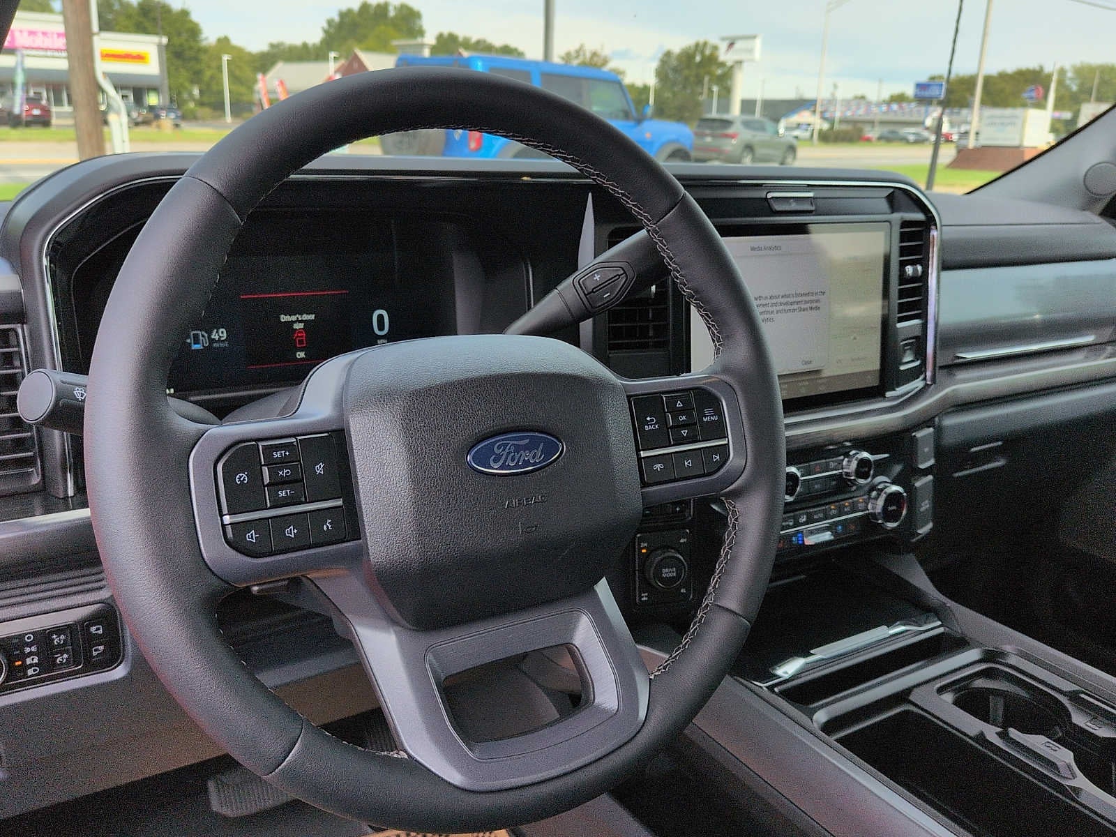 2027 Ford Super Duty F-250 SRW LARIAT
