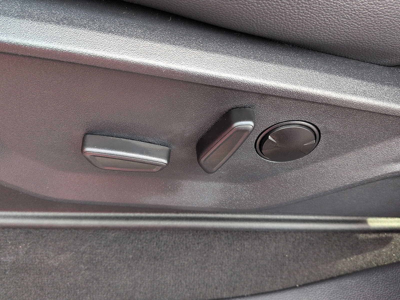 2027 Ford Super Duty F-250 SRW LARIAT