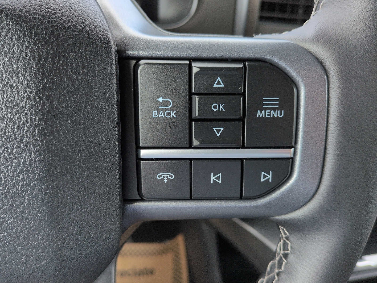 2027 Ford Super Duty F-250 SRW LARIAT