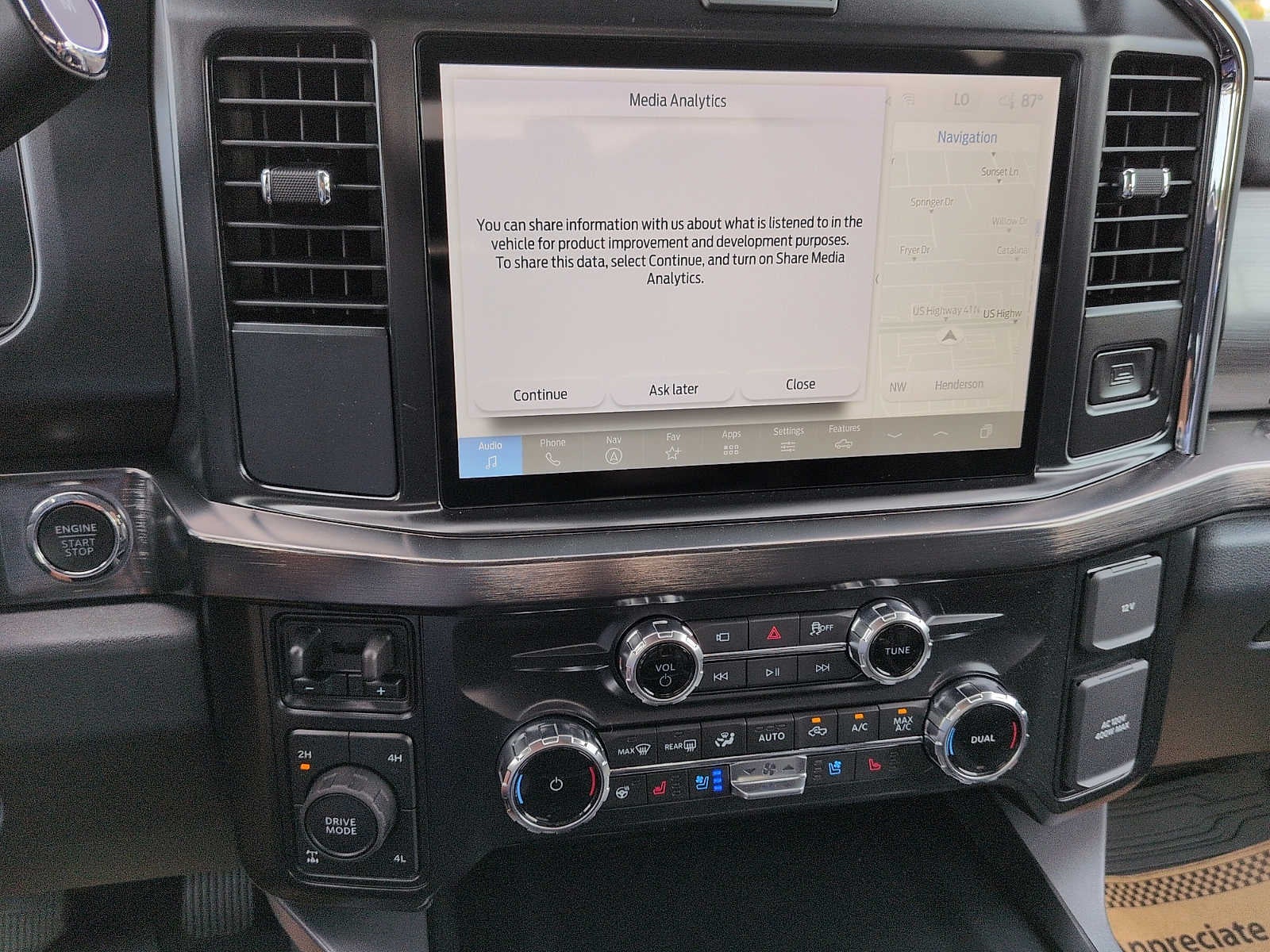 2027 Ford Super Duty F-250 SRW LARIAT