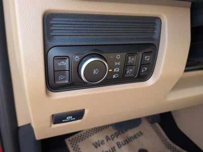 2027 Ford Super Duty F-250 SRW F-250® Lariat®