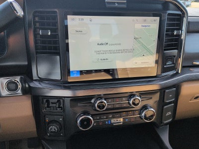 2027 Ford Super Duty F-250 SRW F-250® Lariat®