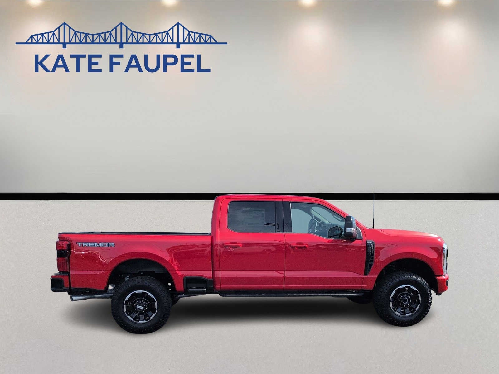 2027 Ford Super Duty F-250 SRW F-250® Lariat®