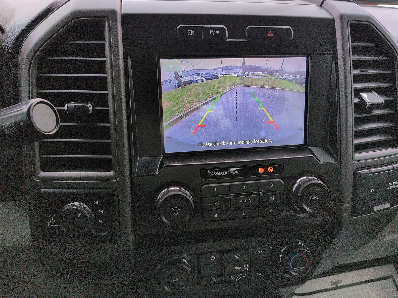 2022 Ford Super Duty F-250 Pickup XL