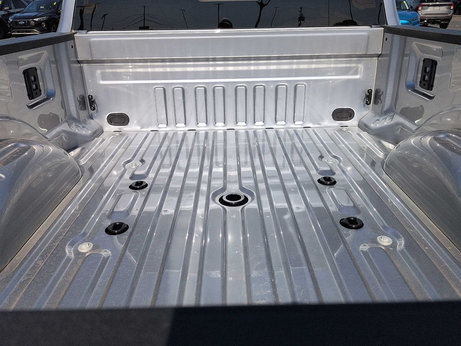 2027 Ford Super Duty F-350 SRW LARIAT