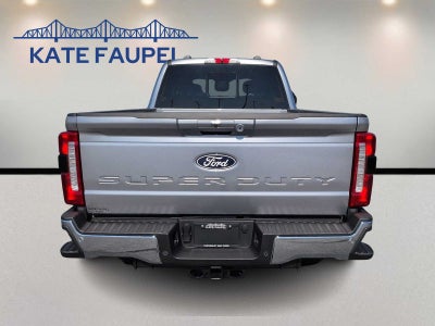 2027 Ford Super Duty F-350 SRW LARIAT