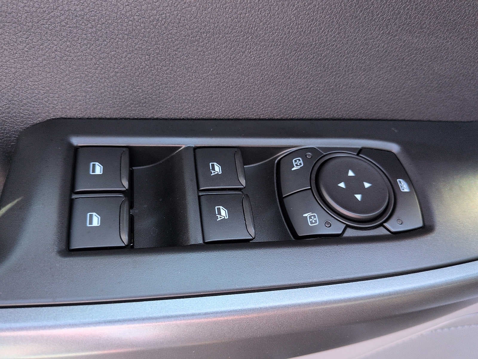 2027 Ford Super Duty F-350 SRW F-350® XL