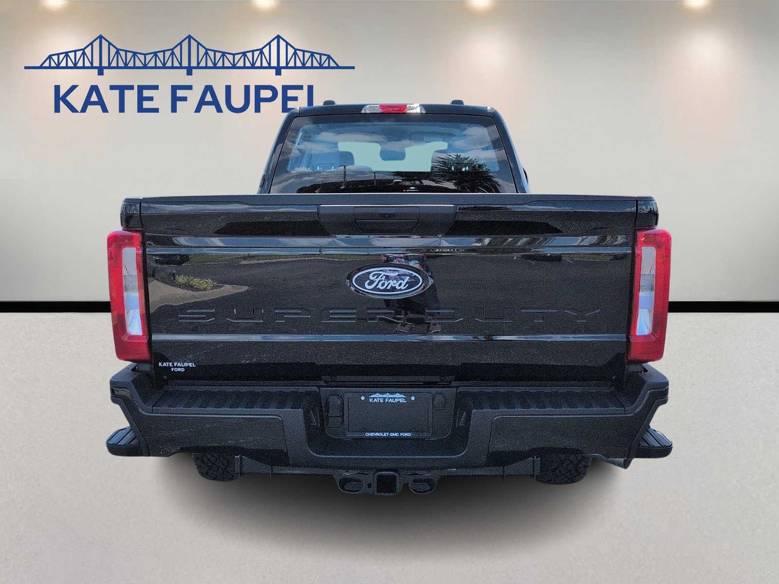 2027 Ford Super Duty F-350 SRW F-350® XL