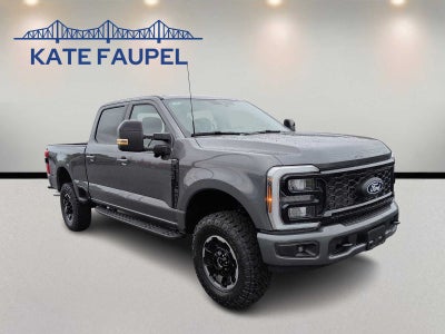 2027 Ford Super Duty F-350 SRW LARIAT