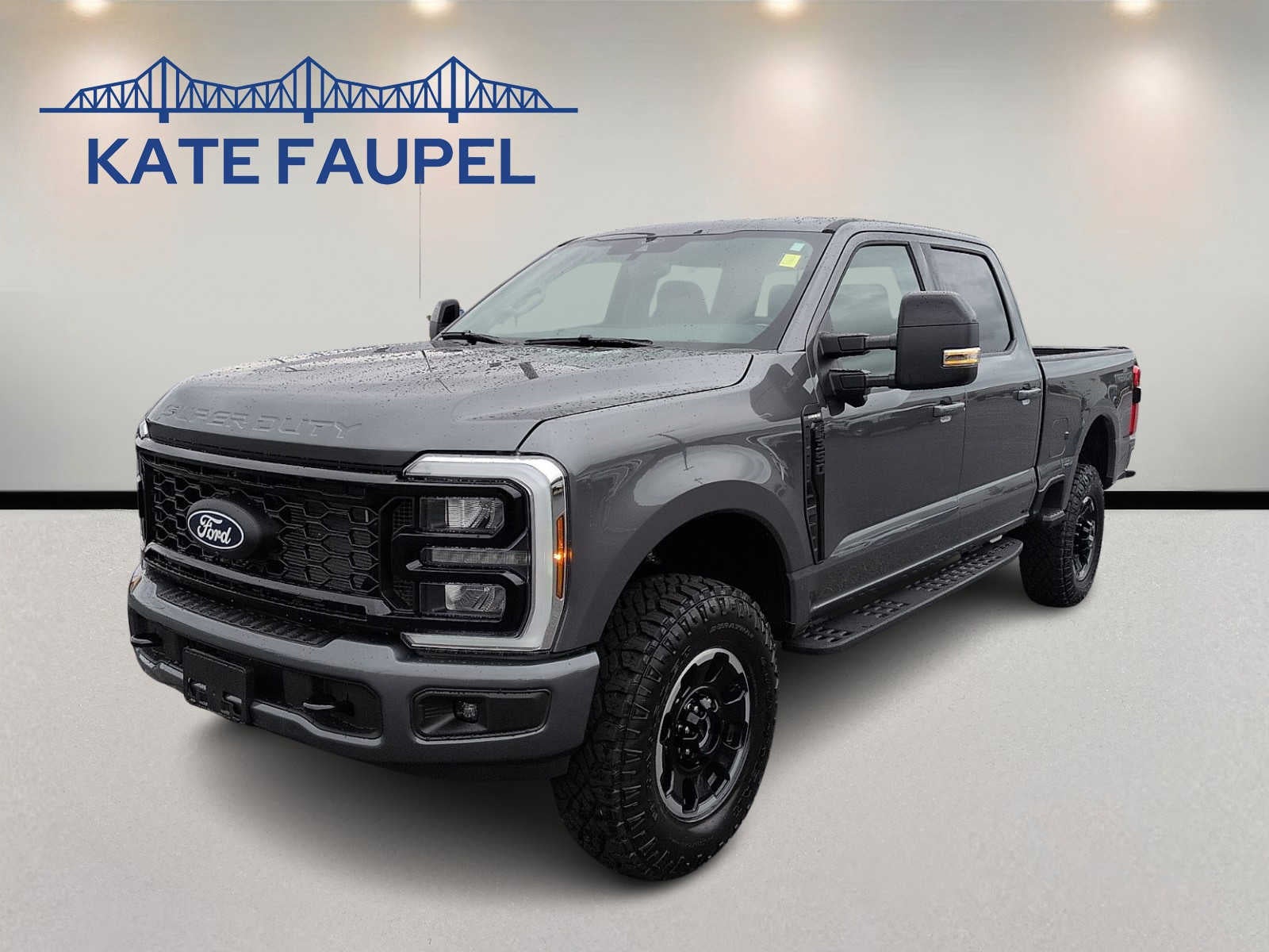 2027 Ford Super Duty F-350 SRW LARIAT