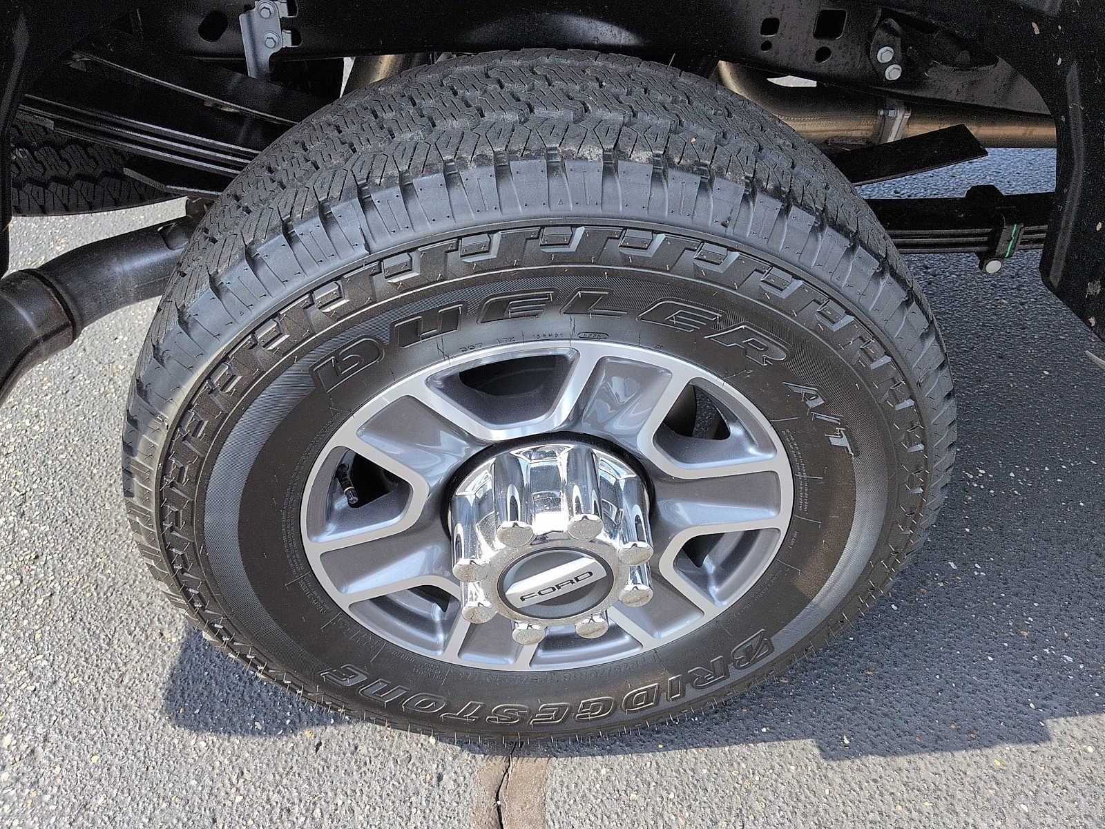 2026 Ford Super Duty F-350 SRW LARIAT