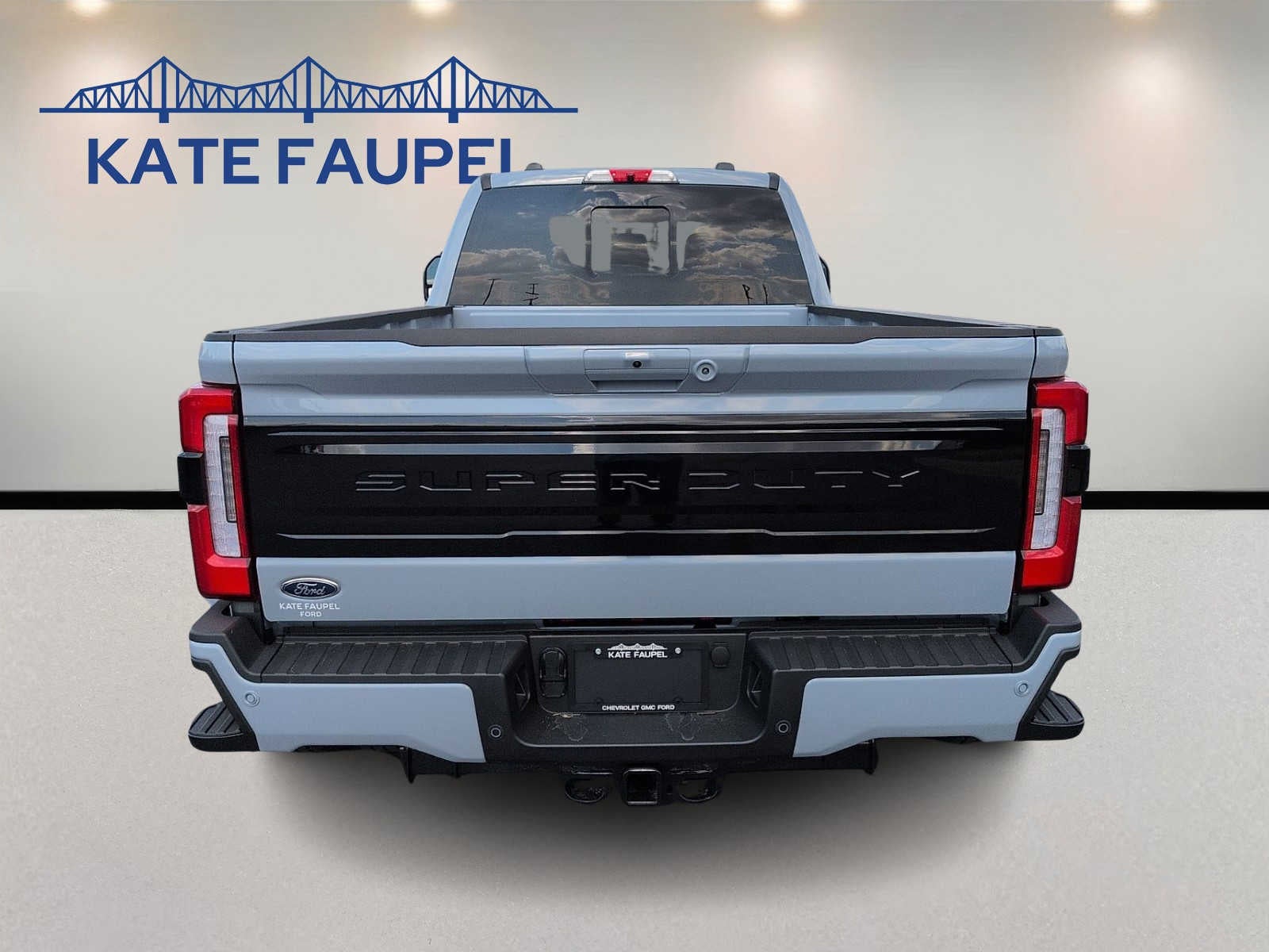 2026 Ford Super Duty F-350 DRW Pickup Platinum