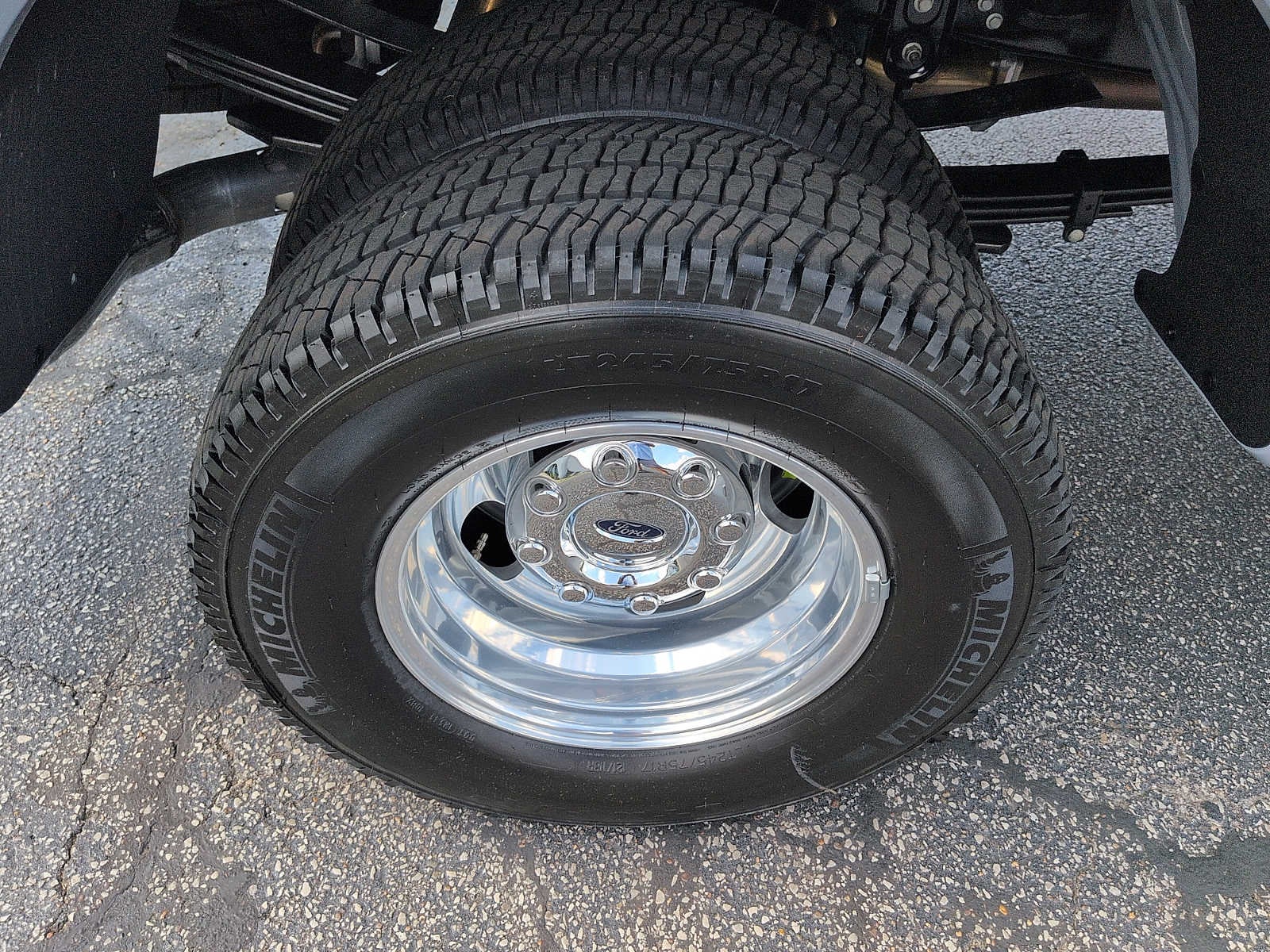 2026 Ford Super Duty F-350 DRW Pickup Platinum