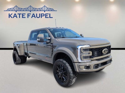 2026 Ford Super Duty F-450 Pickup Platinum