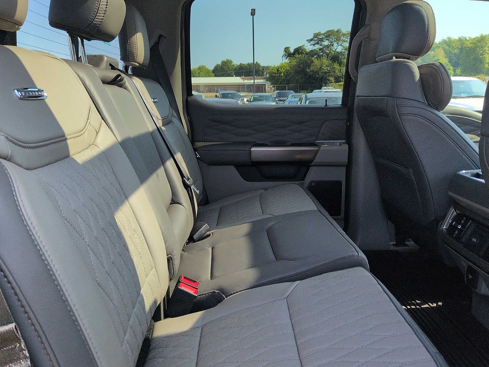 2026 Ford Super Duty F-450 Pickup Platinum