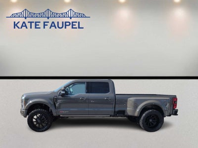2026 Ford Super Duty F-450 Pickup Platinum