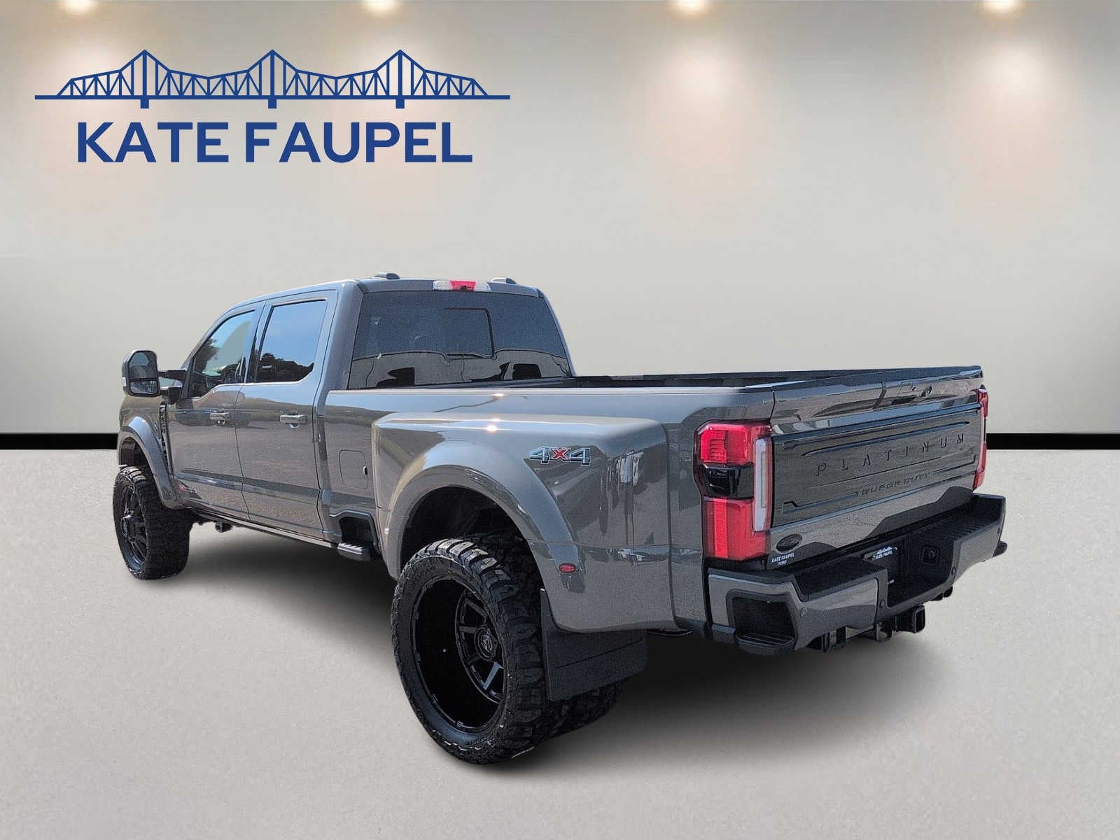 2026 Ford Super Duty F-450 Pickup Platinum