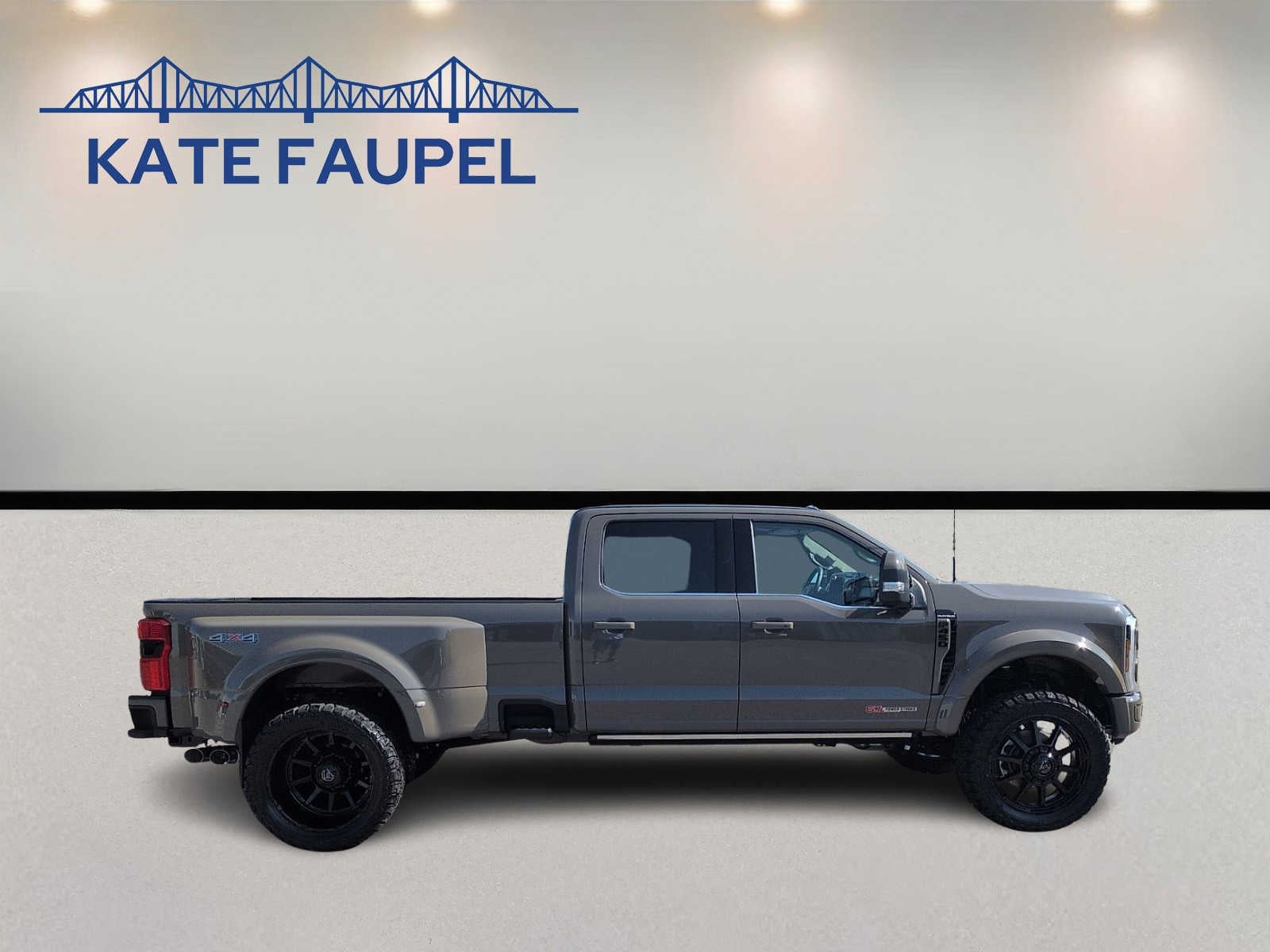 2026 Ford Super Duty F-450 Pickup Platinum