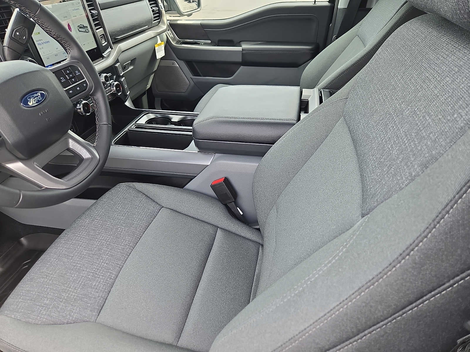 2026 Ford F-150 XLT - Photo 17