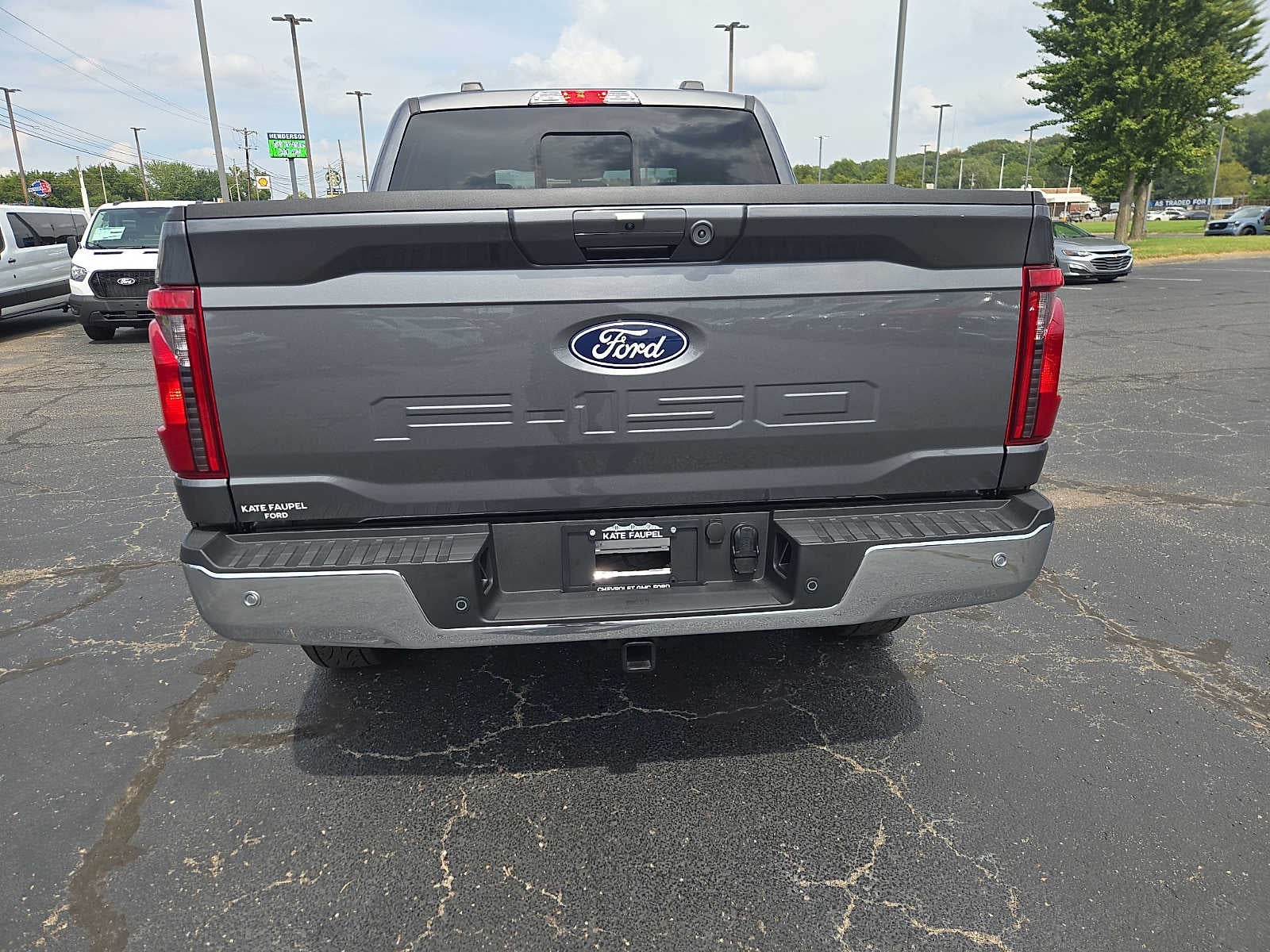 2026 Ford F-150 XLT - Photo 7