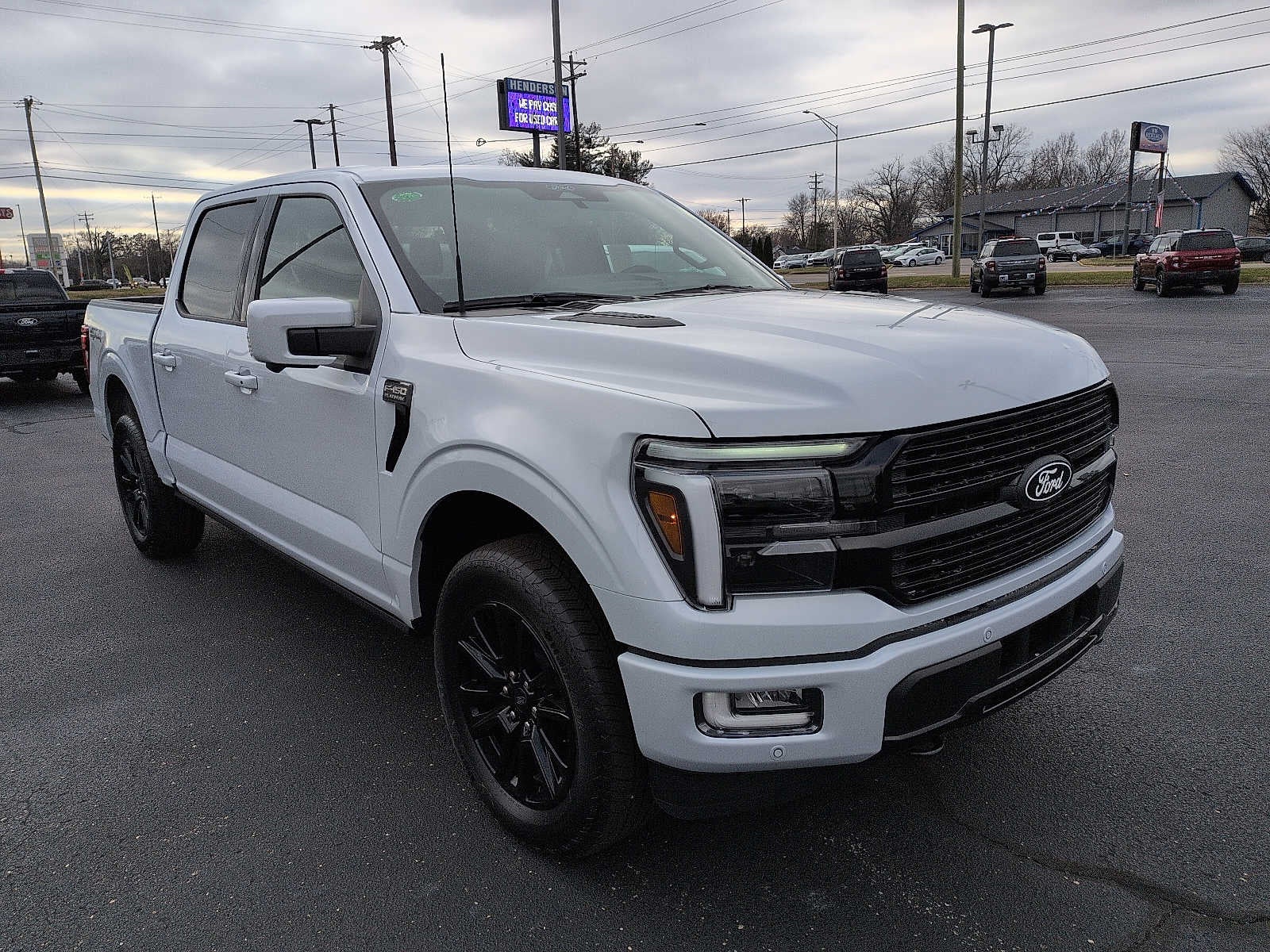 2025 Ford F-150 Platinum