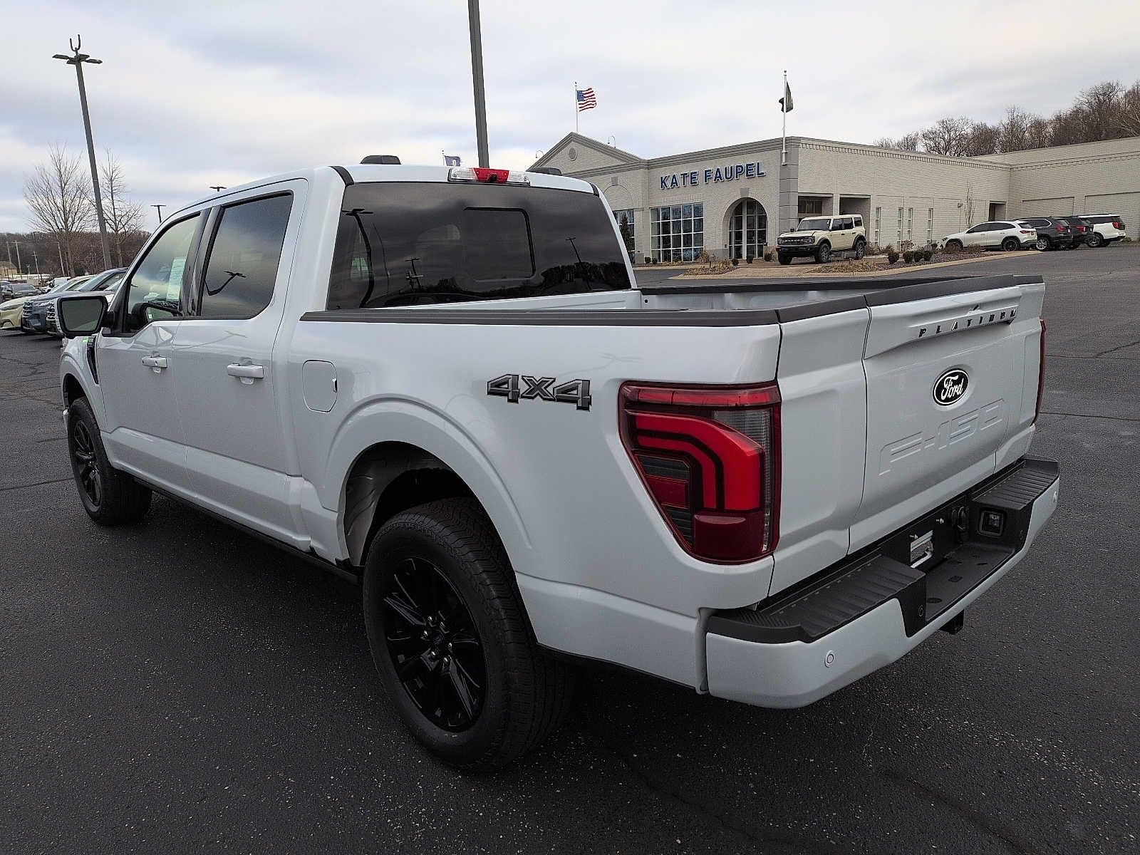 2025 Ford F-150 Platinum