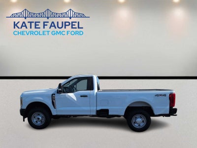 2026 Ford Super Duty F-350 SRW Pickup XL