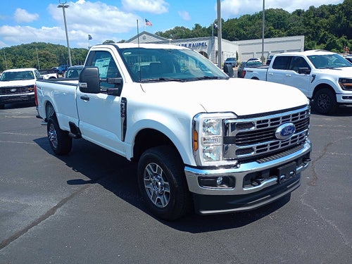 2025 Ford Super Duty F-350 SRW XLT