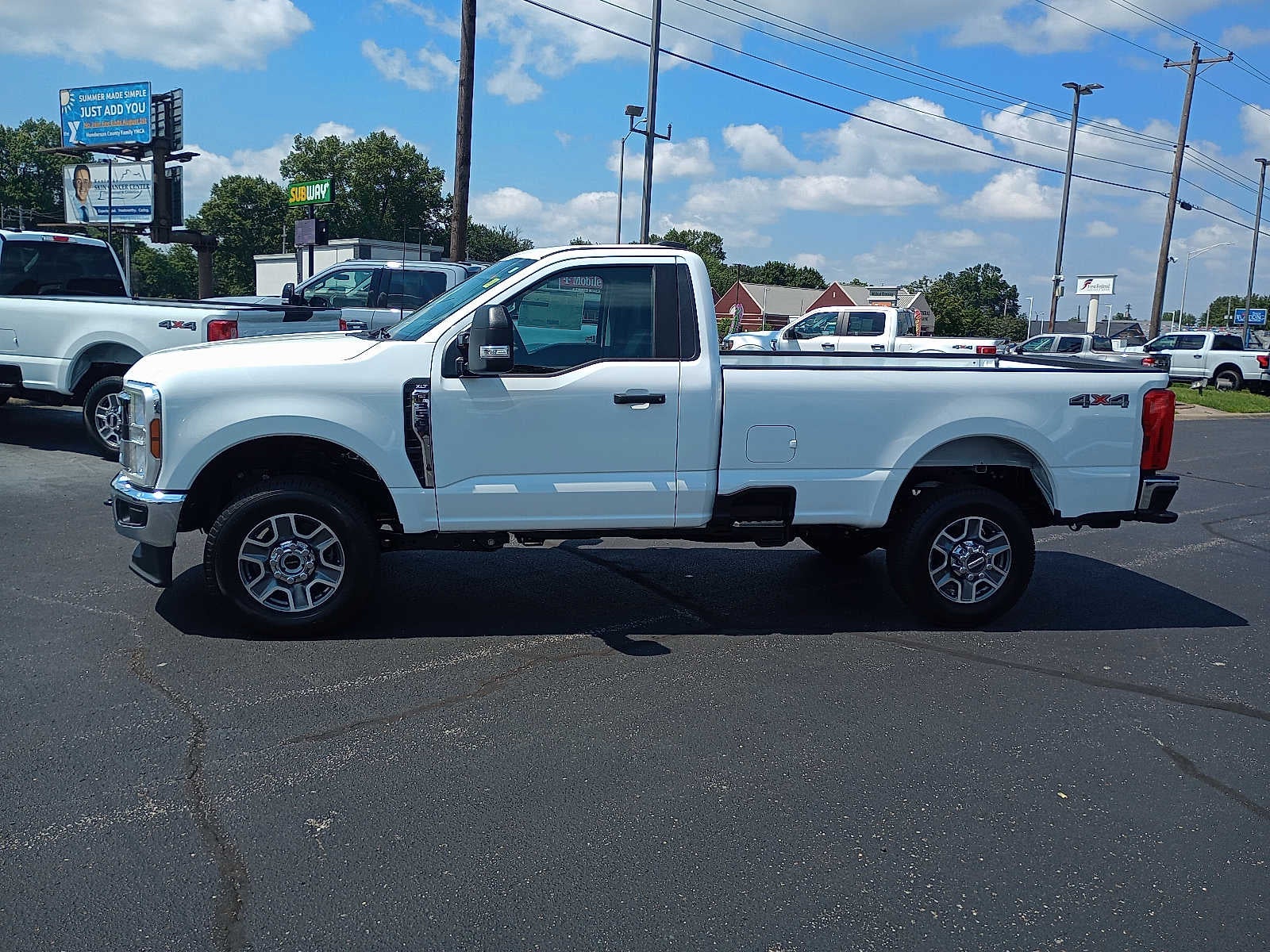 2025 Ford Super Duty F-350 SRW XLT