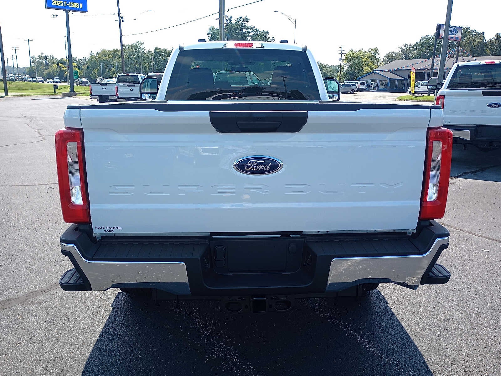 2025 Ford Super Duty F-350 SRW XLT