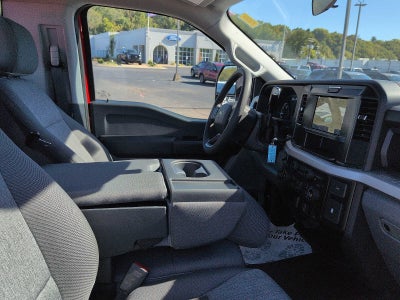 2027 Ford Super Duty F-350 SRW XL