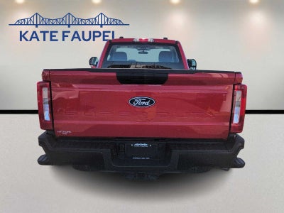 2027 Ford Super Duty F-350 SRW XL