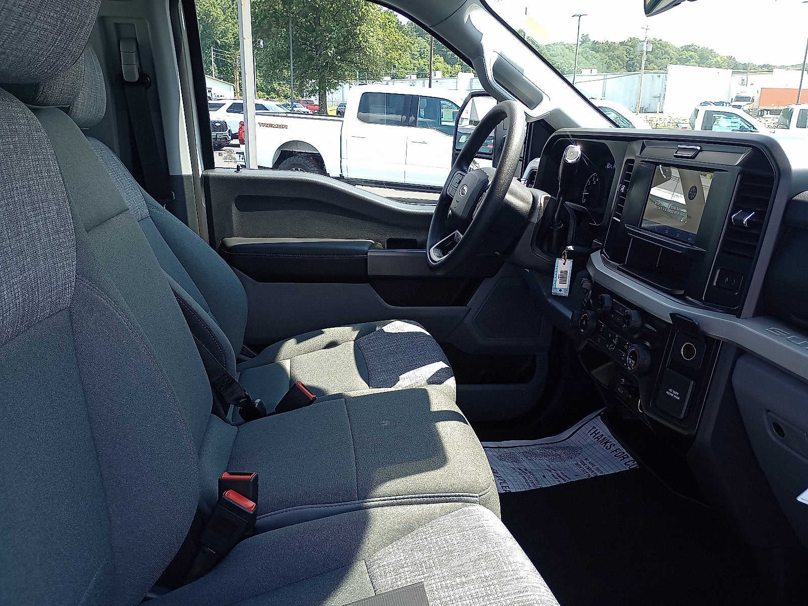 2025 Ford Super Duty F-350 SRW XLT