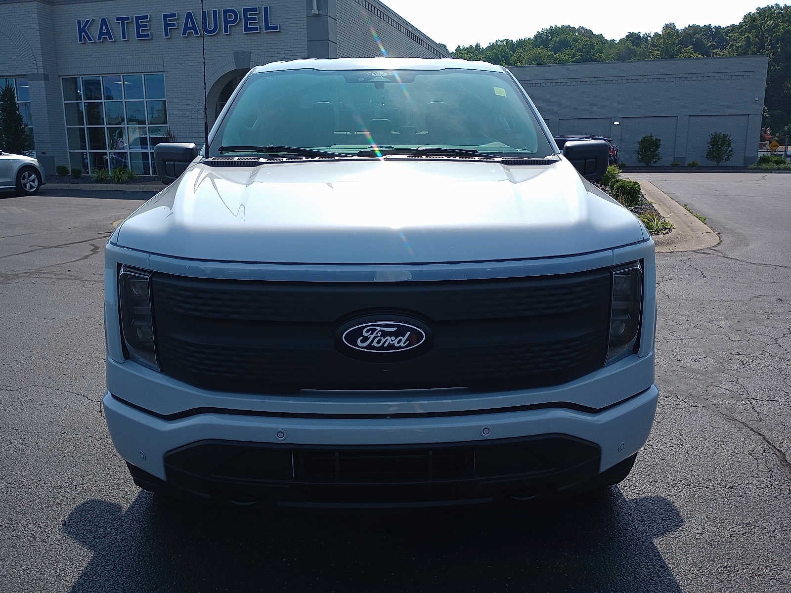 2025 Ford F-150 Lightning Flash