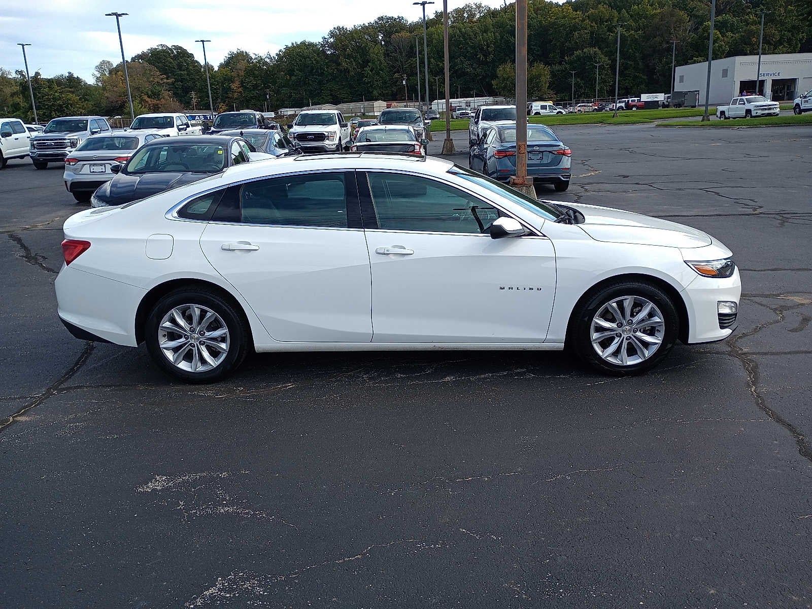 2024 Chevrolet Malibu LT