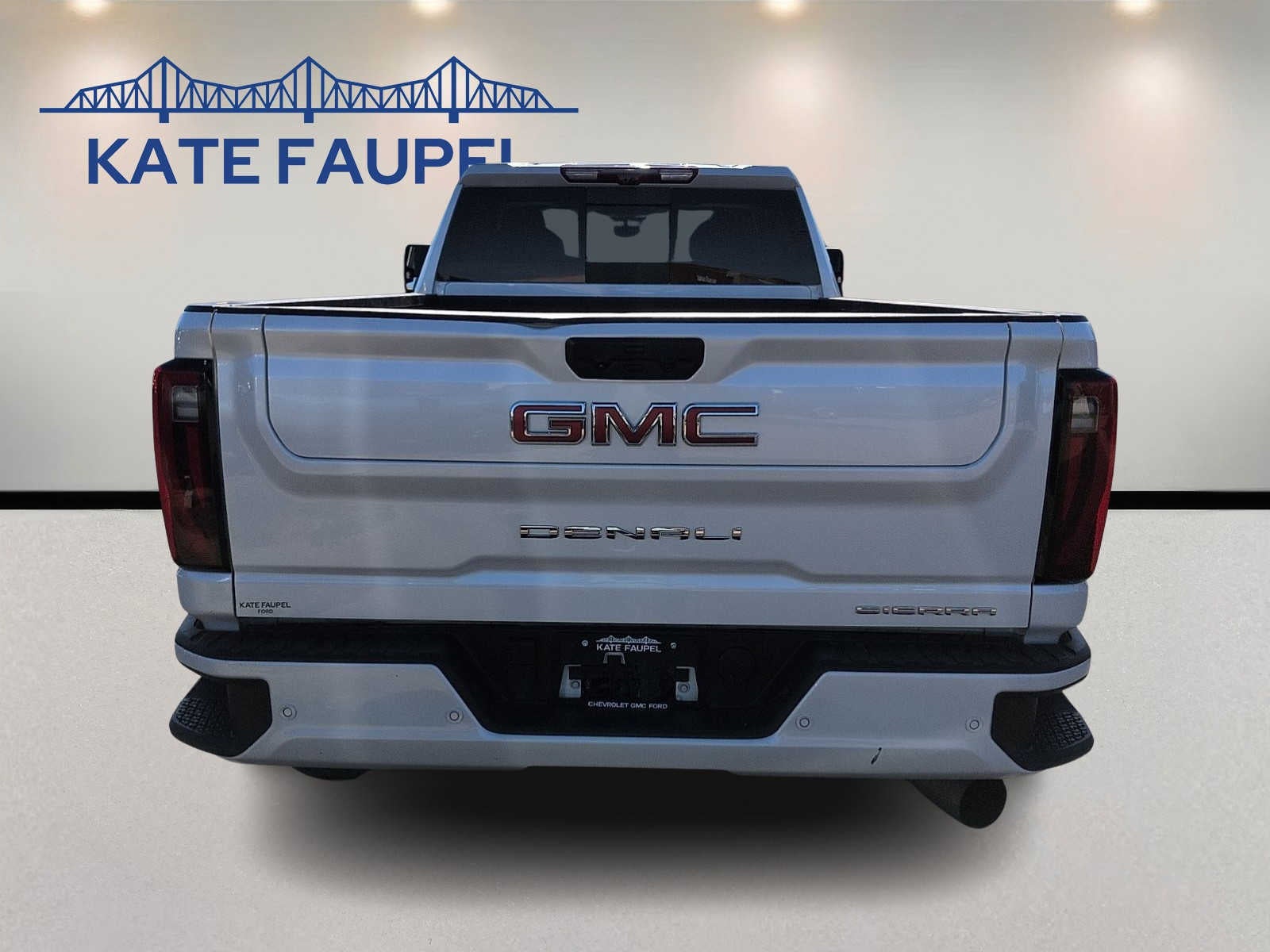 2025 GMC Sierra 3500HD Denali