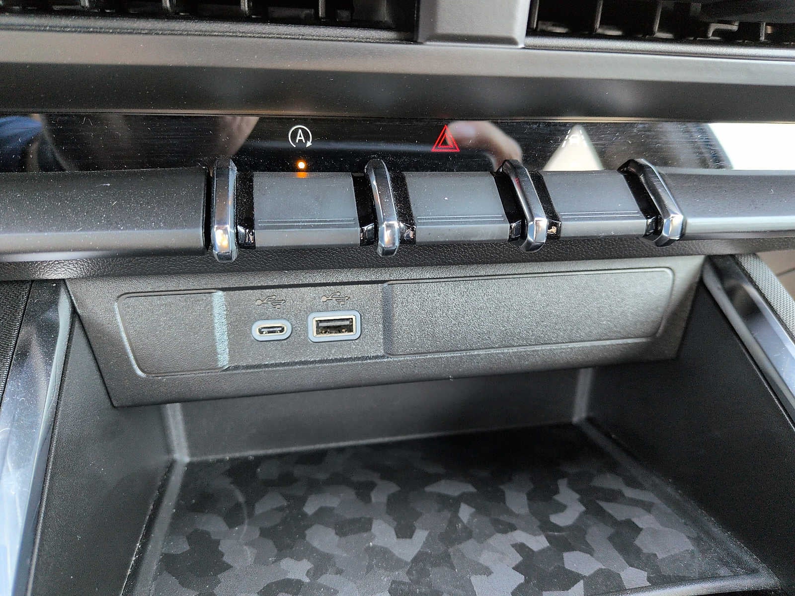 2024 GMC Canyon 2WD Elevation