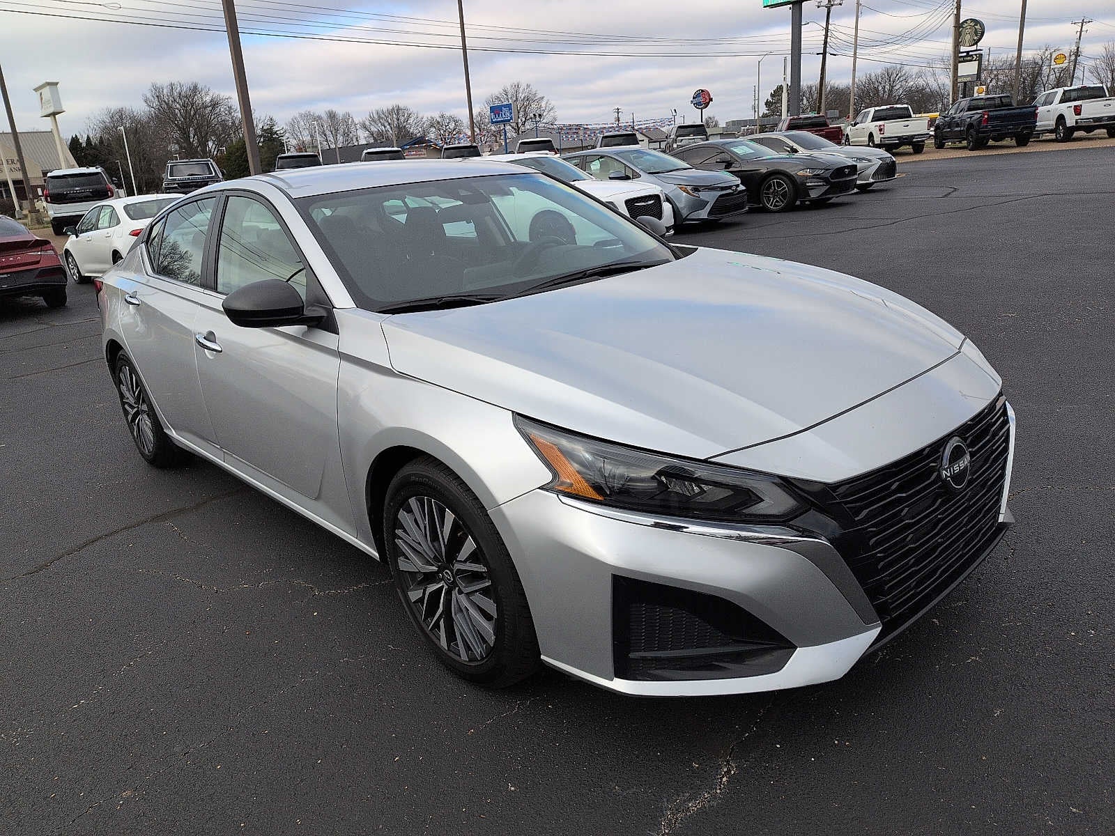 2024 Nissan Altima SV