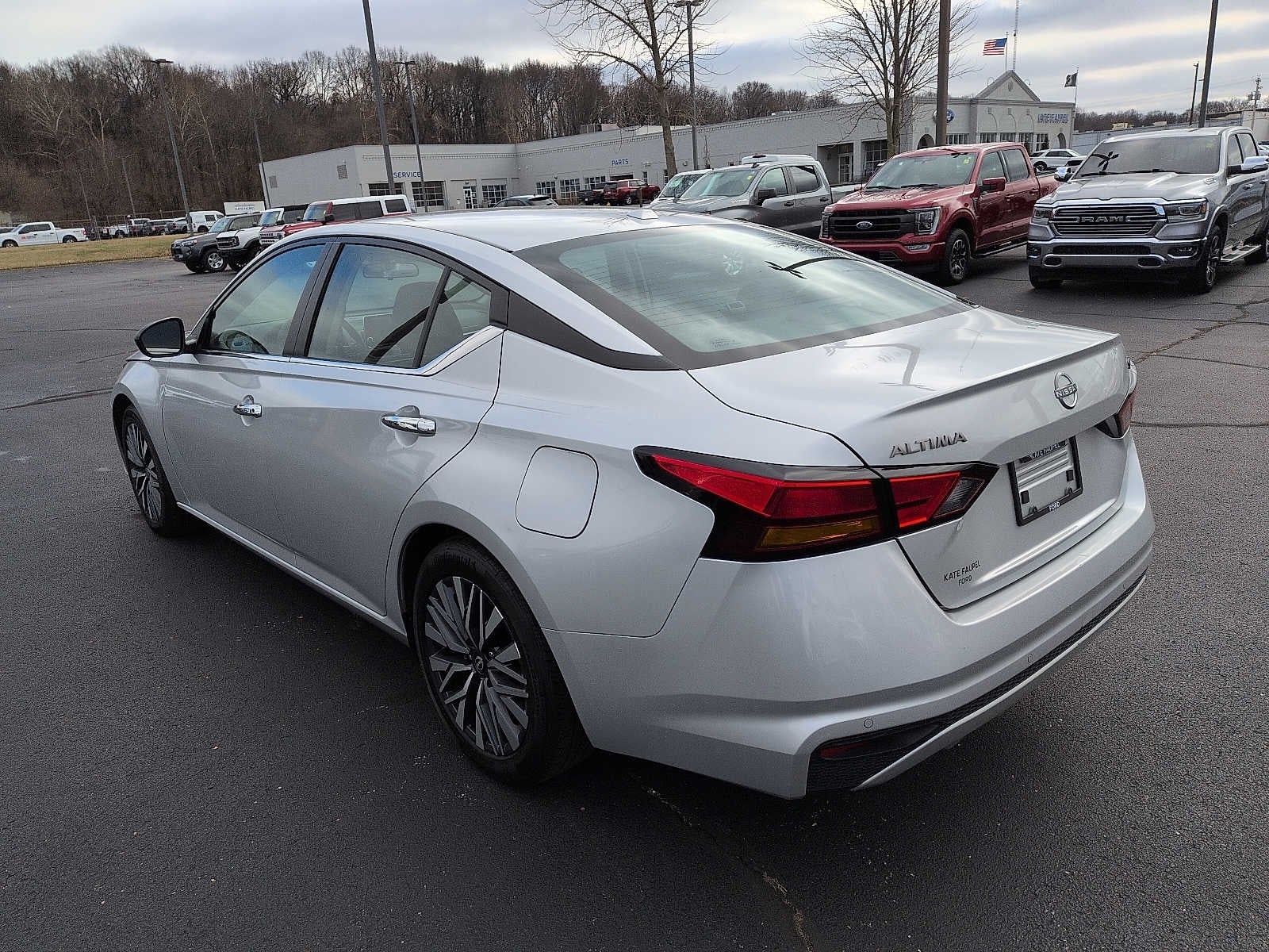 2024 Nissan Altima 2.5 SV